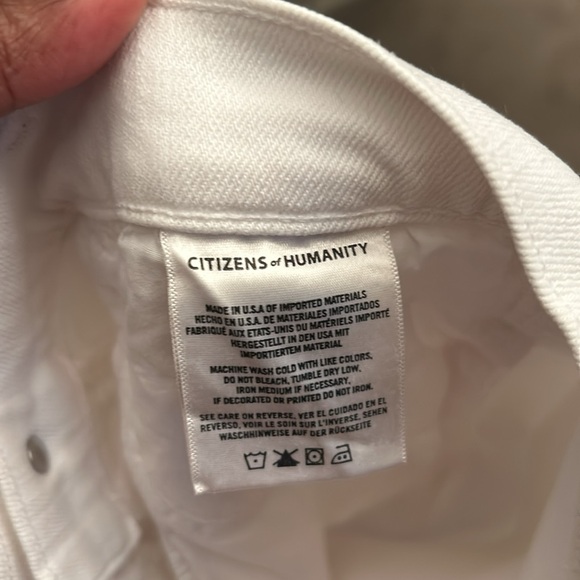 Citizens of humanity Drew fray high rise crop flare white jeans. - Picture 2 of 7